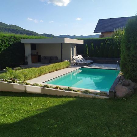 Vila Gosen Sard Exterior photo