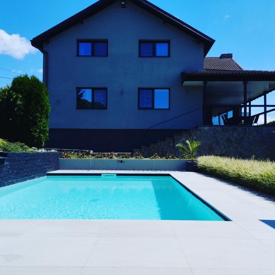 Vila Gosen Sard Exterior photo